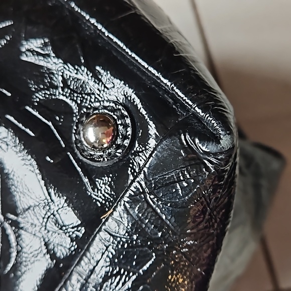 YSL Easy Y Logo Patent Leather Bag Black Silver - Picture 8 of 16